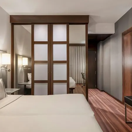 Ac By Marriott Hotell